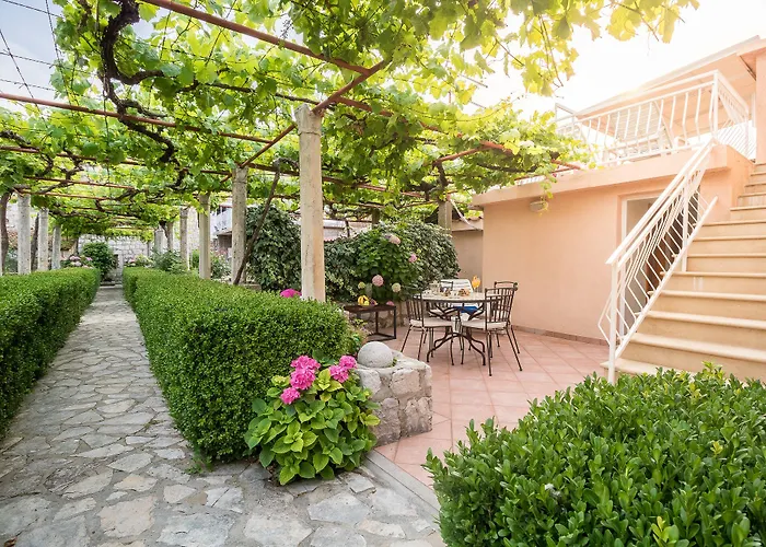 Lotea * Cavtat